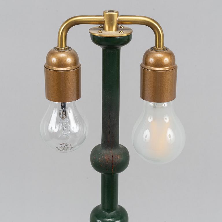 Josef Frank, a table lamp, model no. 2563, from Firma Svenskt Tenn.