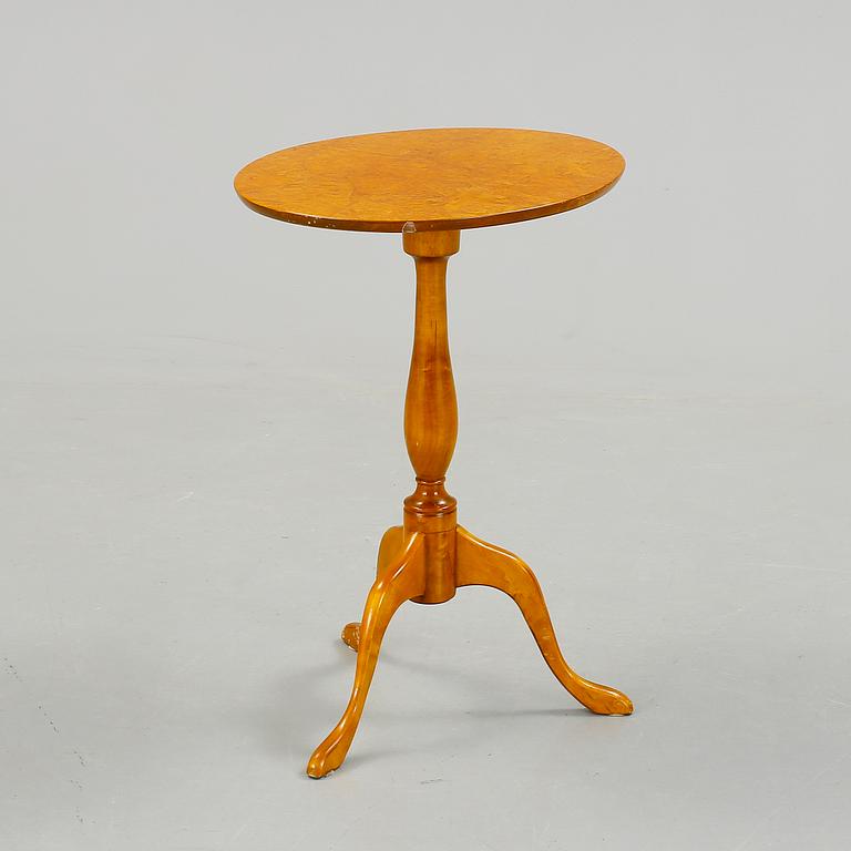 SIDOBORD, 1800-tal.