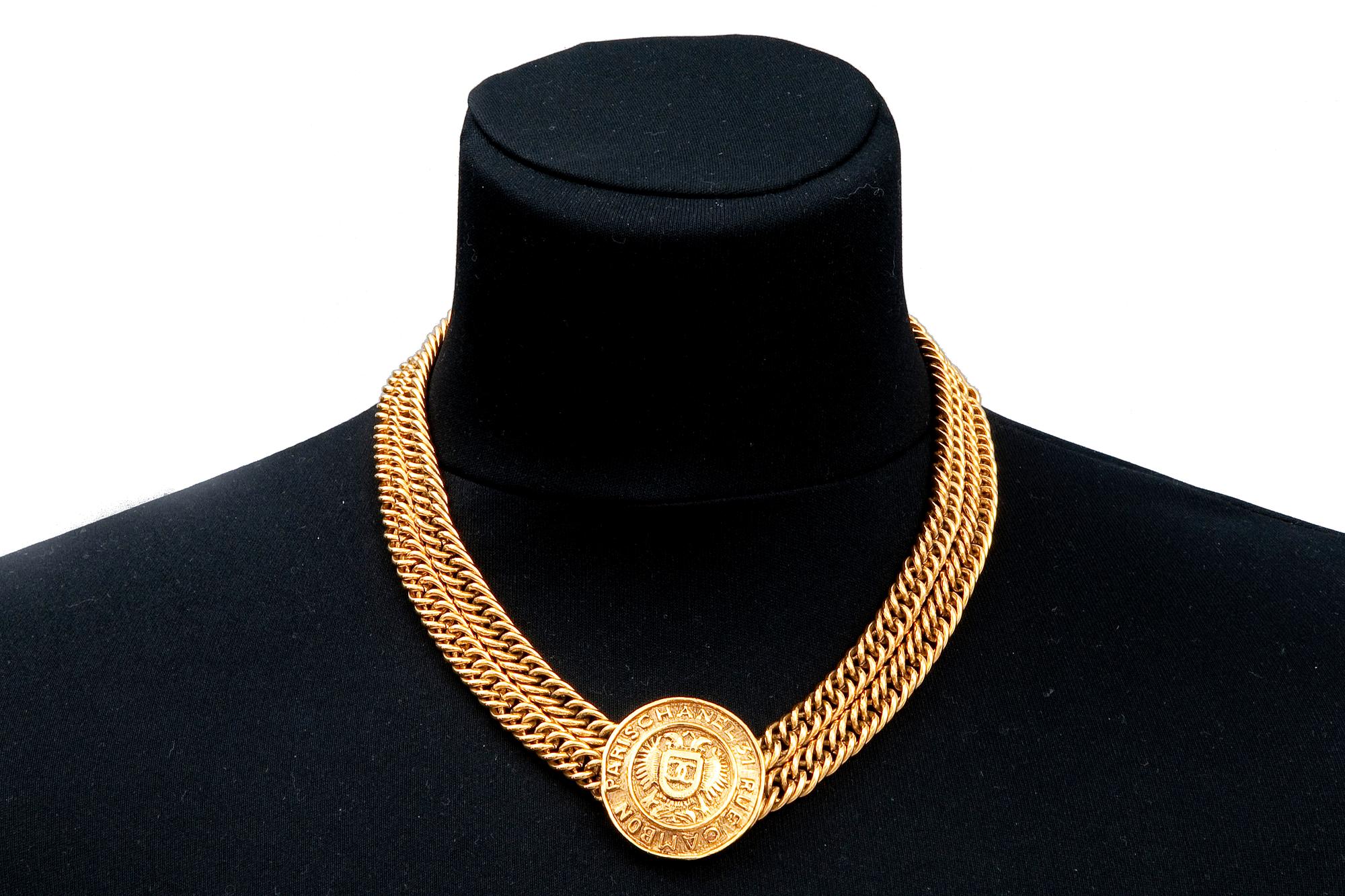 HALSBAND, CHANEL.