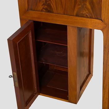 Karl Tirén, Senkki, A.B Naeslunds Möbelfabrik, Uumaja, n. 1901. Jugend.