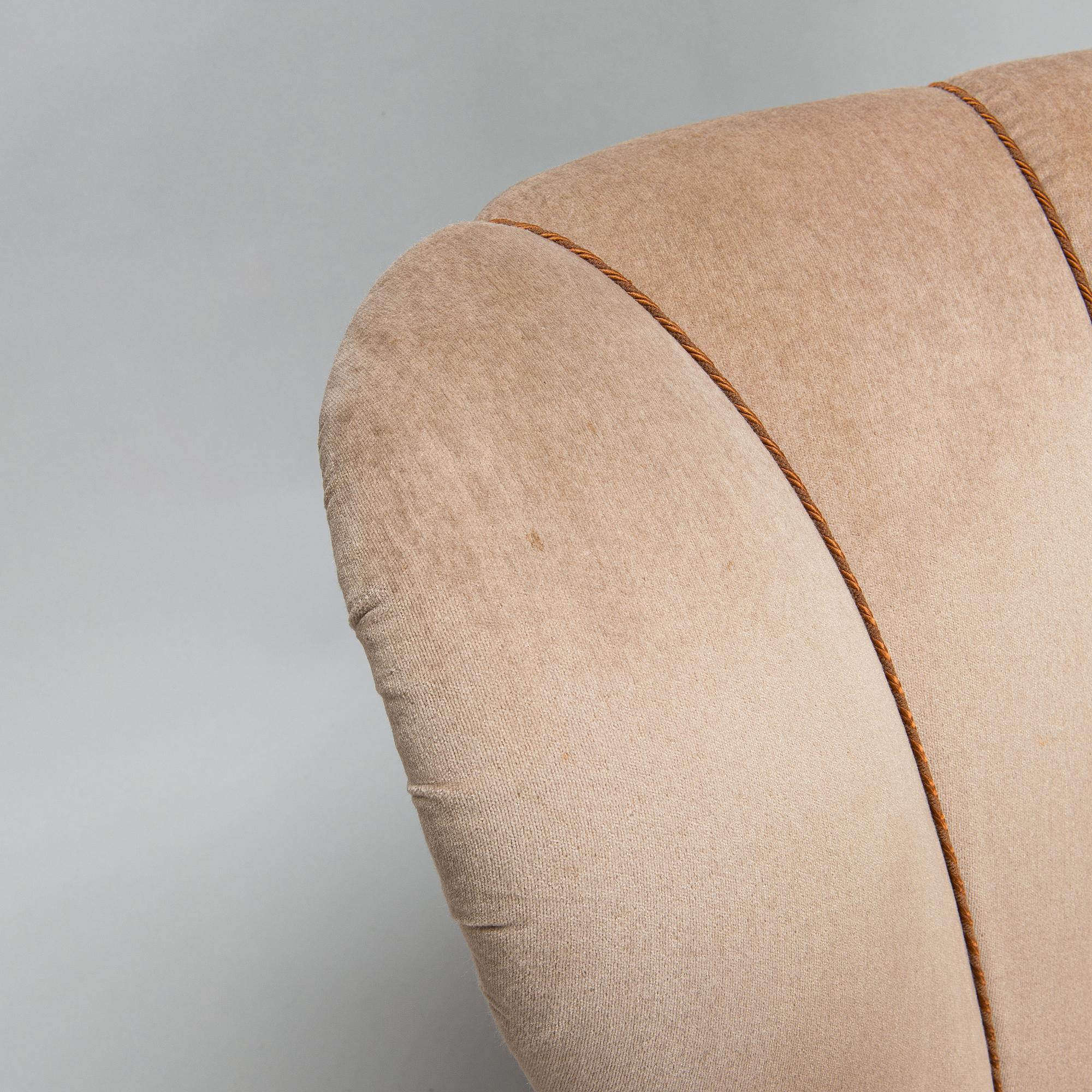 Märta Blomstedt, an 'Aulanko-model' armchair. Designed in 1939.