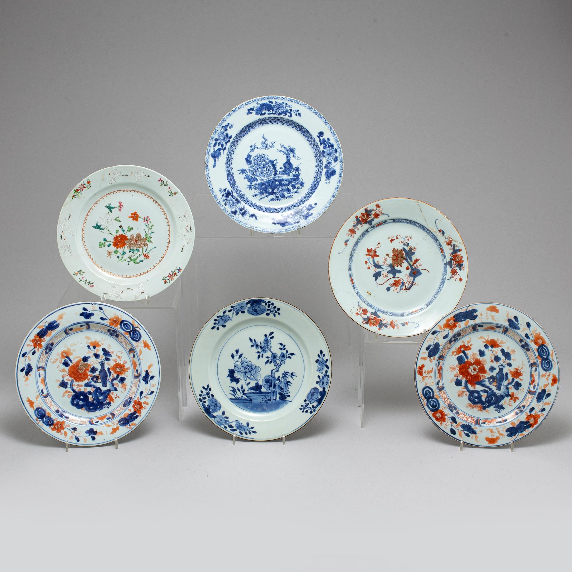 TALLRIKAR, sex stycken, kompaniporslin. Qingdynastin, Qianlong (1736-95).