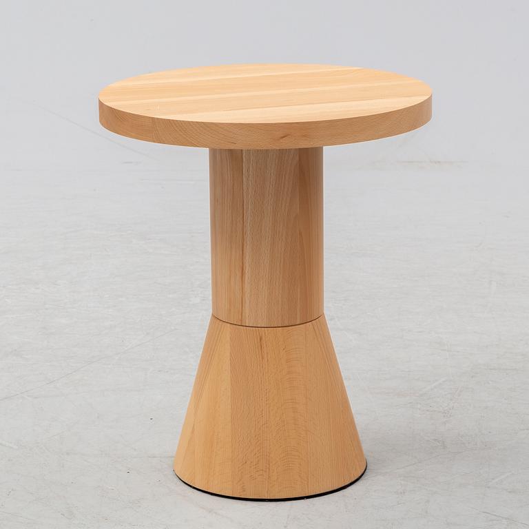 Chris Martin, a 'Draft table', Massproductions.