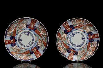 SKÅLFAT, 4 + 1 st, porslin, Imari, Japan, 1900-talets första hälft.