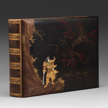 A Japanese lacquered photo album, Meiji period (1868-1912).