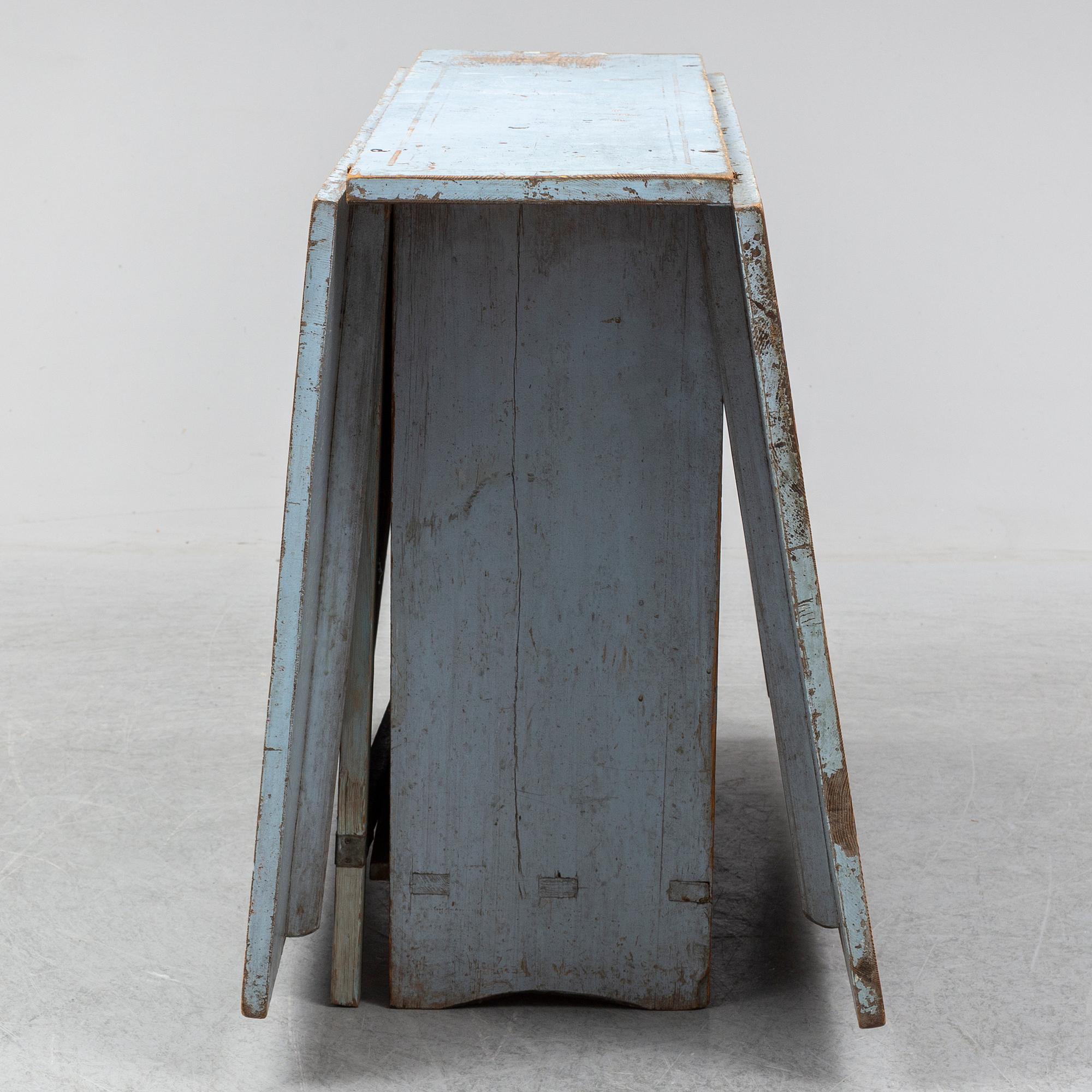 A 18th Century painted gate leg table.