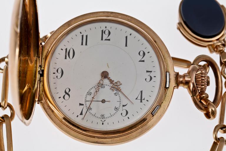 POCKETWATCH WITH PETSCHAFT AND CHAIN, 14-18 K gold with carnelian.
