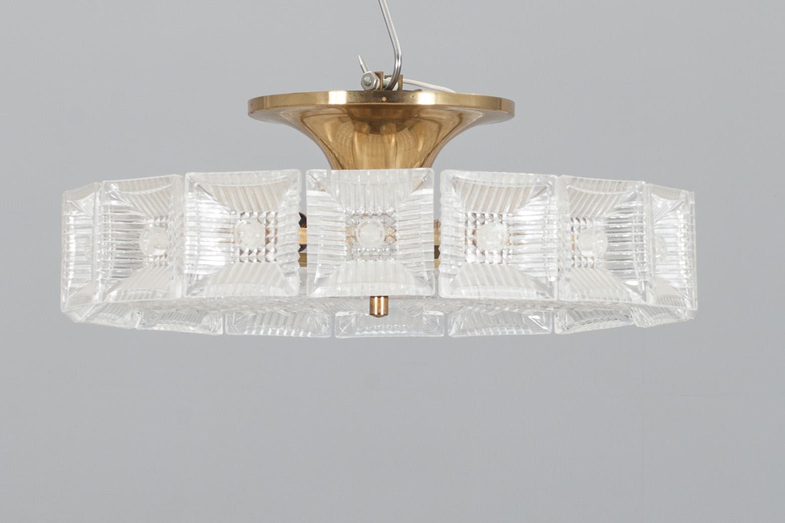 TAKLAMPA. Carl Fagerlund, Orrefors, 1900-talets andra hälft.