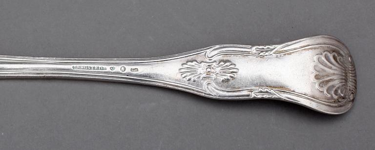 BESTICKSERVIS, 52 delar, "Engelsk snäck", bland annat CG Hallberg, Stockholm, 1917. Vikt ca 1664g.