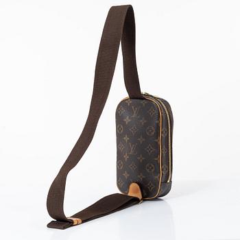 Louis Vuitton, a belt bag, 'Ganju', 2009.