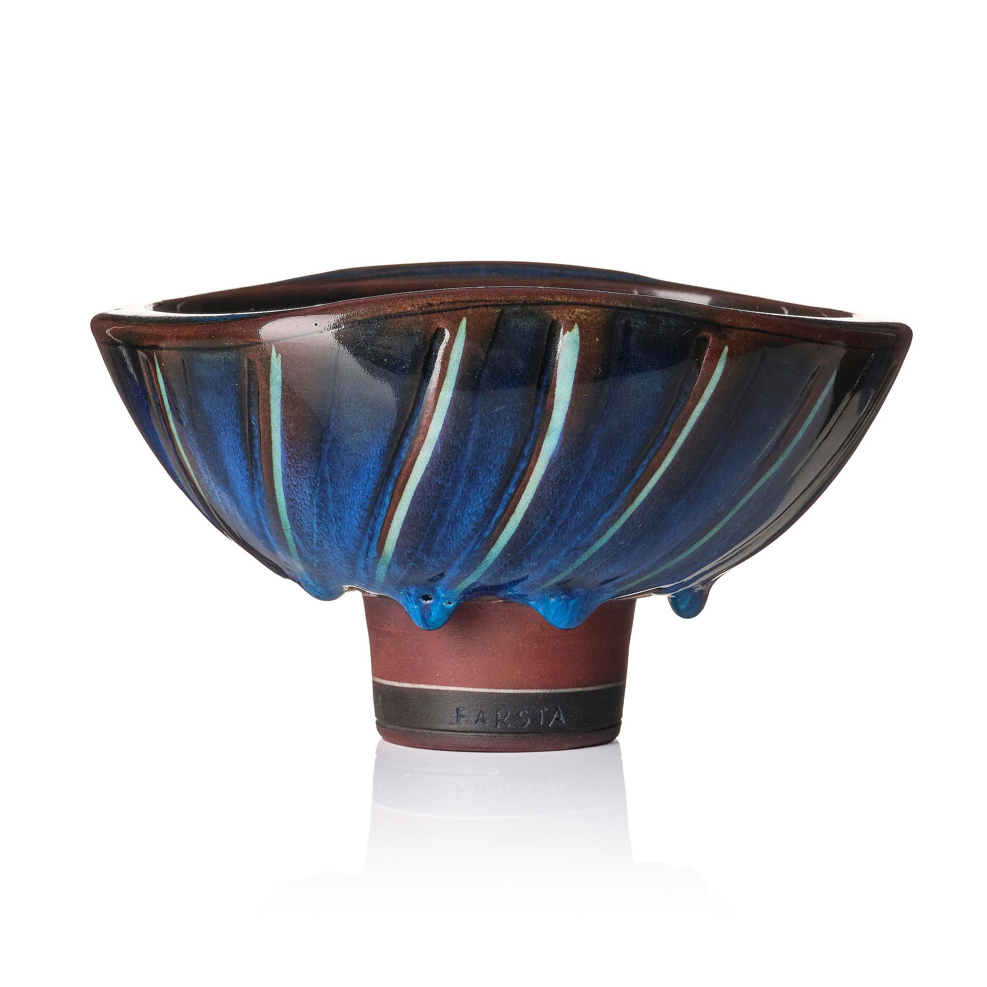 Wilhelm Kåge, a Farsta stoneware bowl, Gustavsberg Studio 1958.