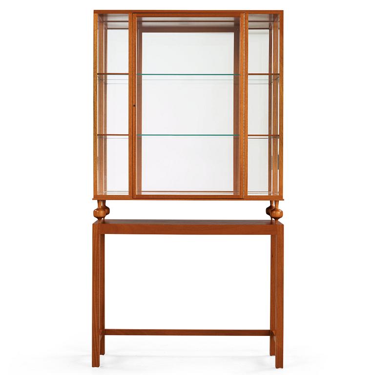 Josef Frank, a mahogany showcase cabinet, Svenskt Tenn, model 2077.