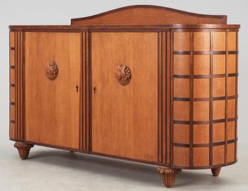 A Maurice Dufrene dining room suite, Paris, France 1925.
