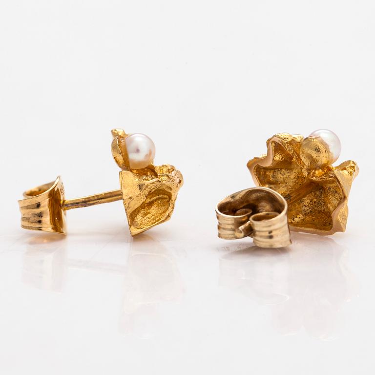 Björn Weckström, Örhängen "Saana", 14K guld och odlade pärlor. Lapponia.
