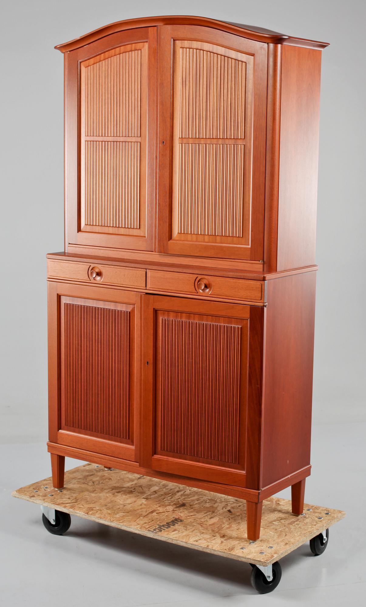 SKÅP, "Herrgården", Carl Malmsten, 1900-talets anda hälft.