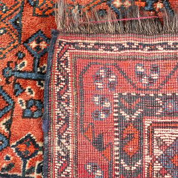 MATTA, semiantik, Shiraz, ca 270 x 174 cm.