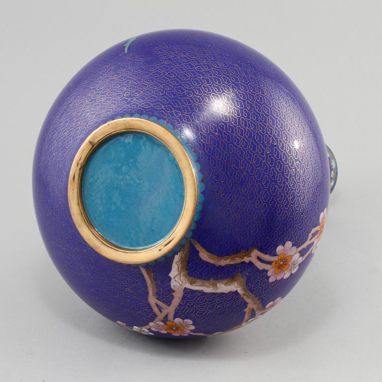 VAS, cloisonne, 1900-tal.