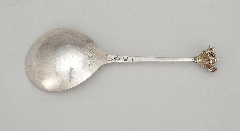 A Swedish 18th century parcel-gilt spoon, makers mark of Christoffer Bauman, Hudiksvall 1760.