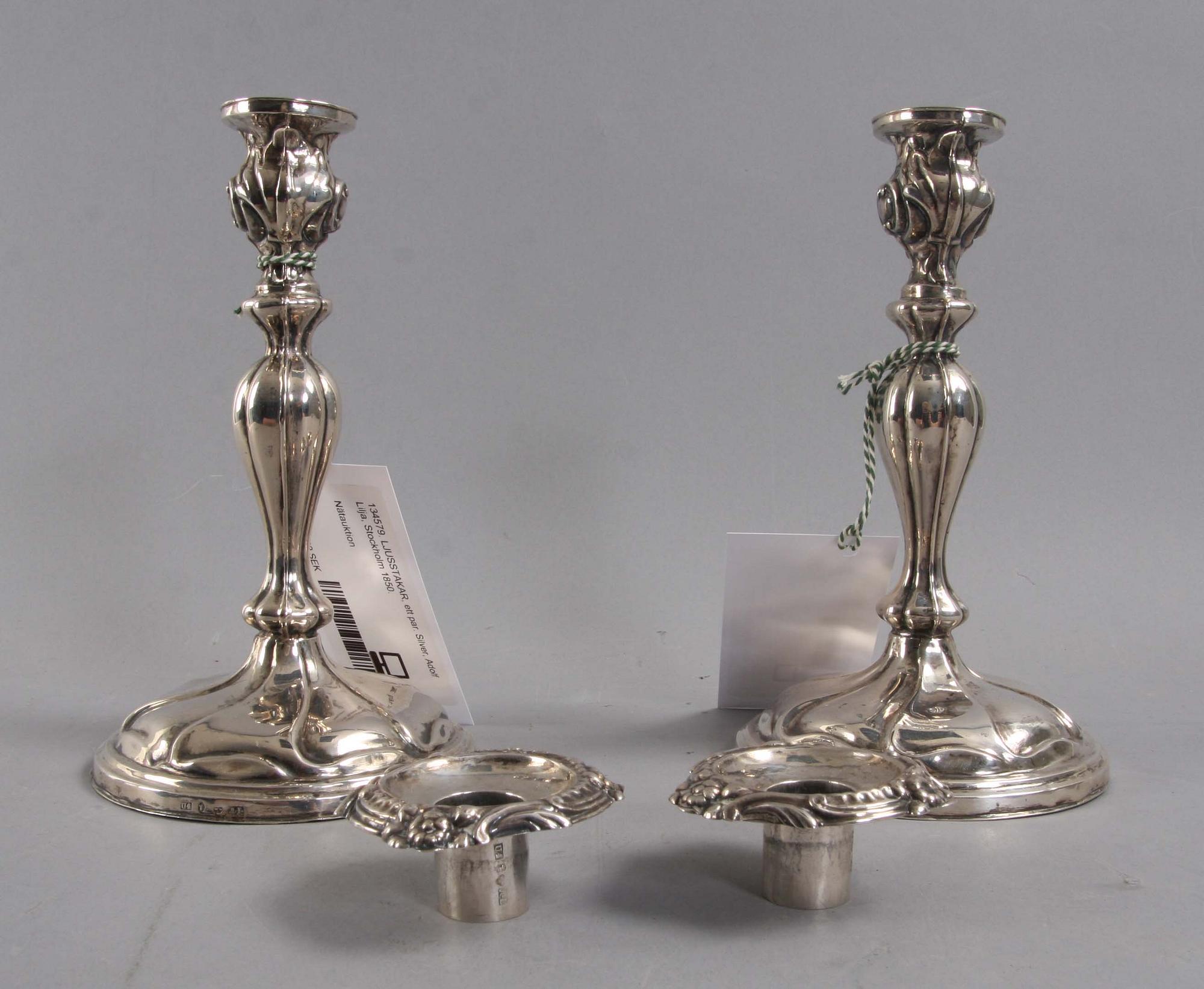 LJUSSTAKAR, ett par. Silver, Adolf Lilja, Stockholm 1850.