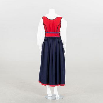 FOLKDRÄKT, Värend, Småland 1983 8 dlr.