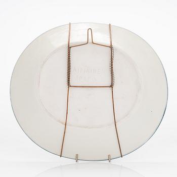 Birger Kaipiainen, a decorative stoneware dish, marked  Kaipiainen, Arabia.