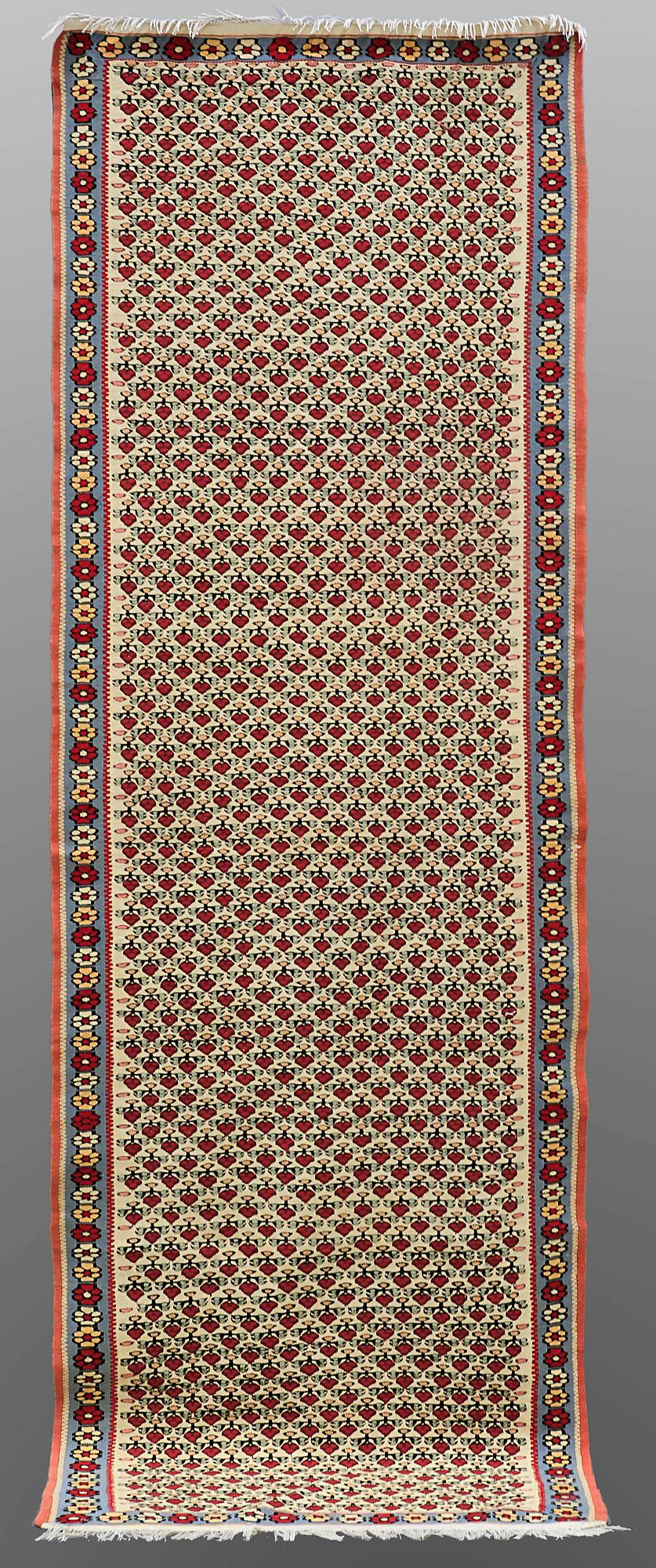 A runner Kelim Senneh 266 x 85 cm.