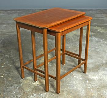 SATSBORD, 2 delar, NK, 1949.