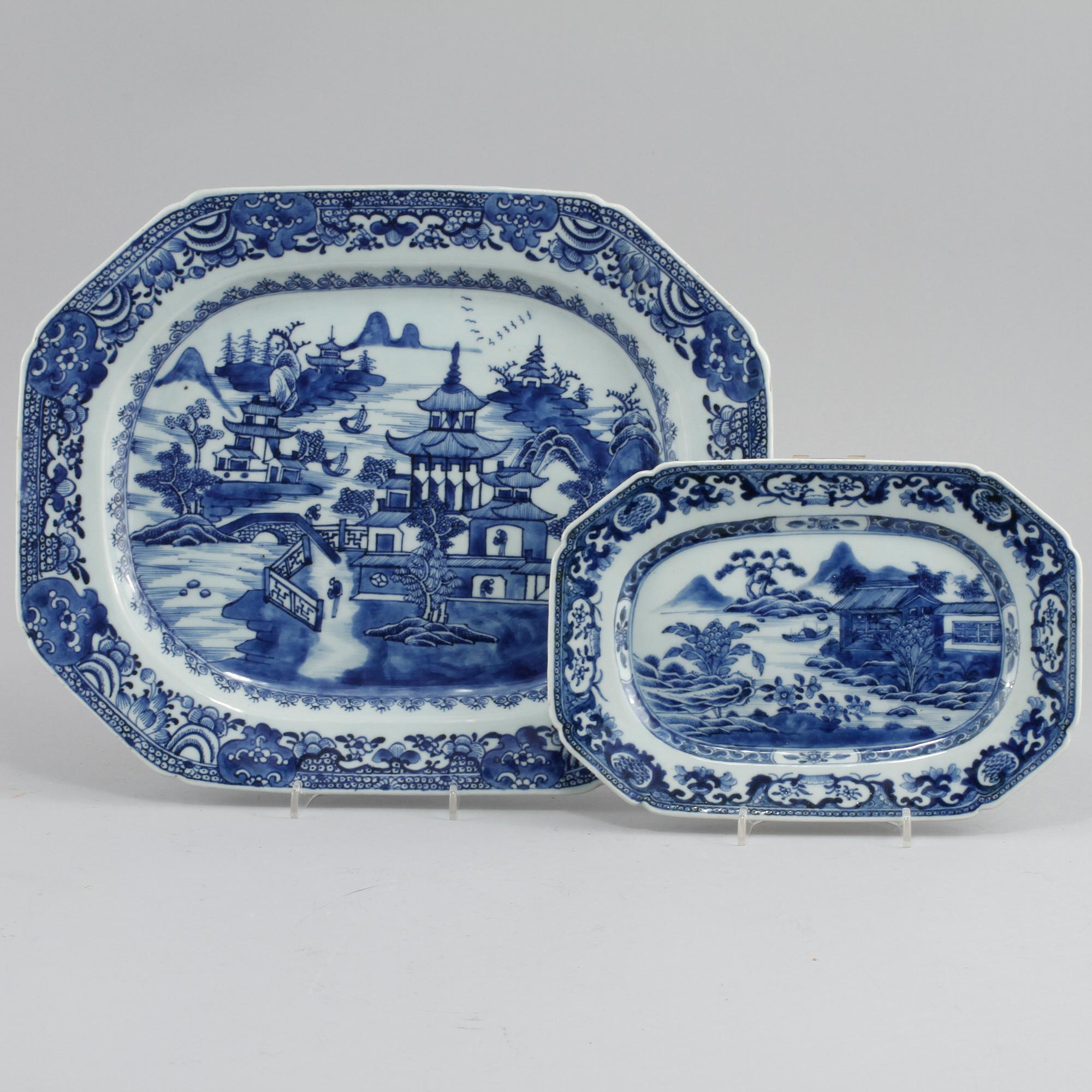 STEKFAT, 2 st, porslin, Kina, 1700-tal.