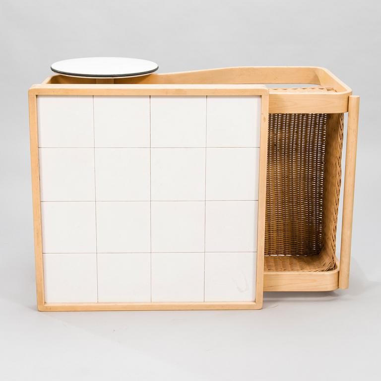 ALVAR AALTO, Tarjoiluvaunu "malli 900", Artek, 1900-luvun loppupuoli.