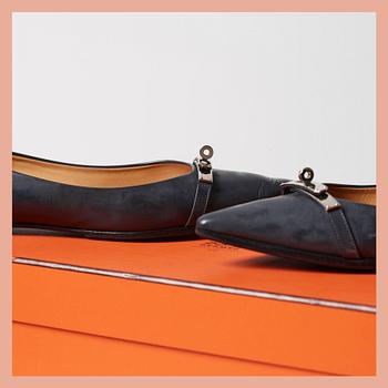 SKOR, Hermès, storlek 37.