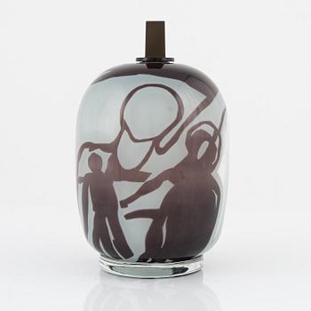 Klas-Göran Tinbäck, a vase, executed in his own studio, Sturehov, 1986.