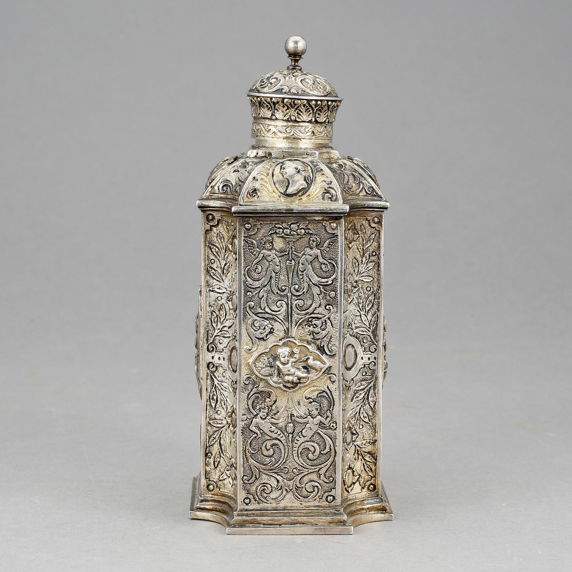 TEDOSA, silver, Europa, 1900-talets första hälft. Vikt ca 425 gram.
