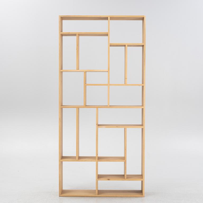 An oak book case from Ethnicraft.