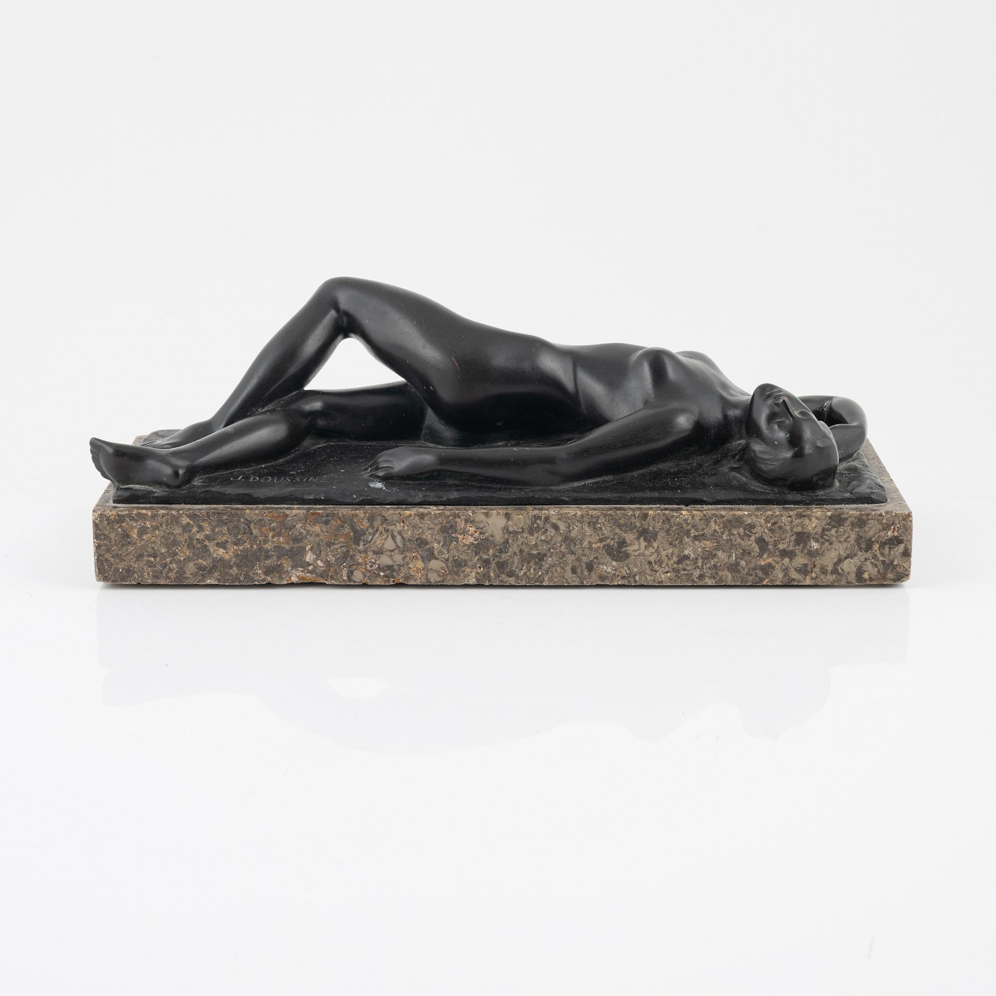 Jenny von Bary-Doussin, sculpture. Signed J.Doussin. Bronze, length (including stone base) 35 cm.