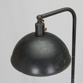 Paavo Tynell, golvlampa / ateljélampa, beställningsarbete, Taito 1933.