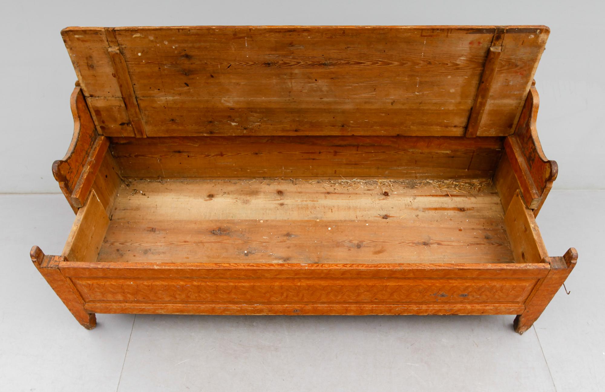 FÅLLBÄNK, allmoge, 1800-talets första hälft.