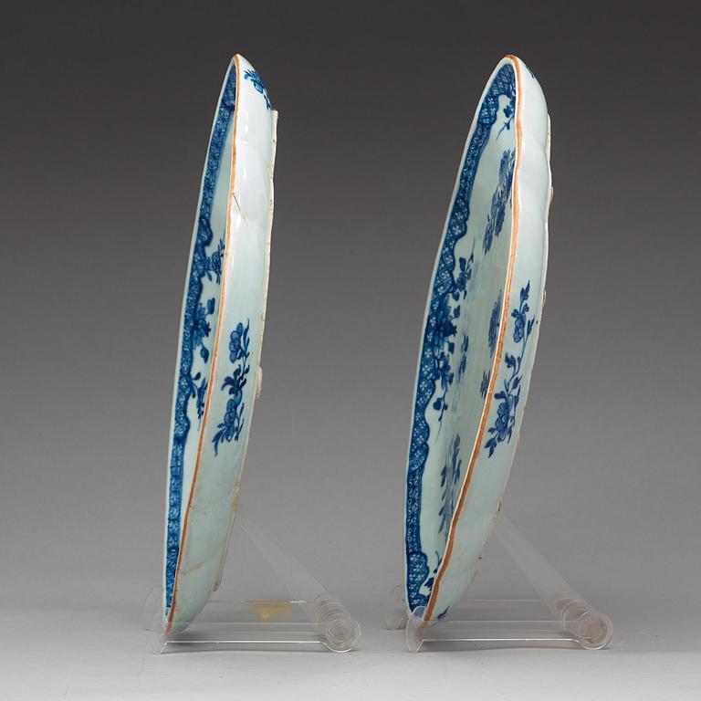 Two blue and white trays, Qing dynasty, Qianlong (1736-95).