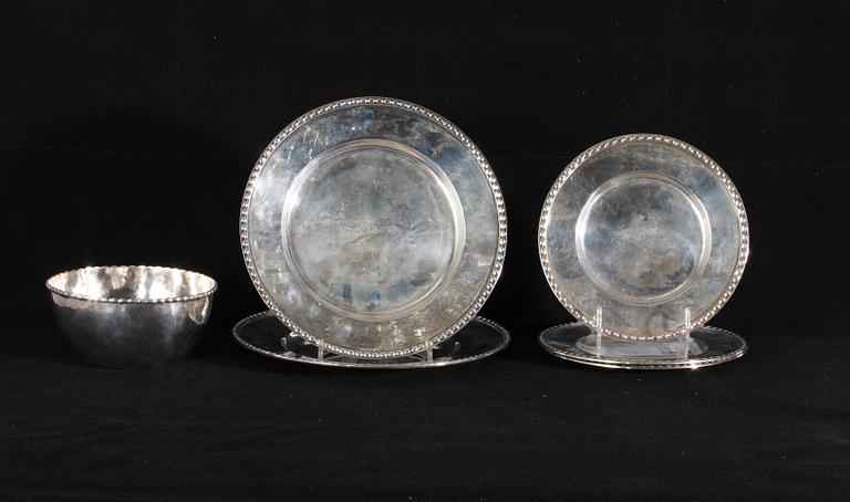 TALLRIKAR SAMT SKÅL, 6 delar, silver, flertalet K. Andersson. 1900-talets första hälft.
