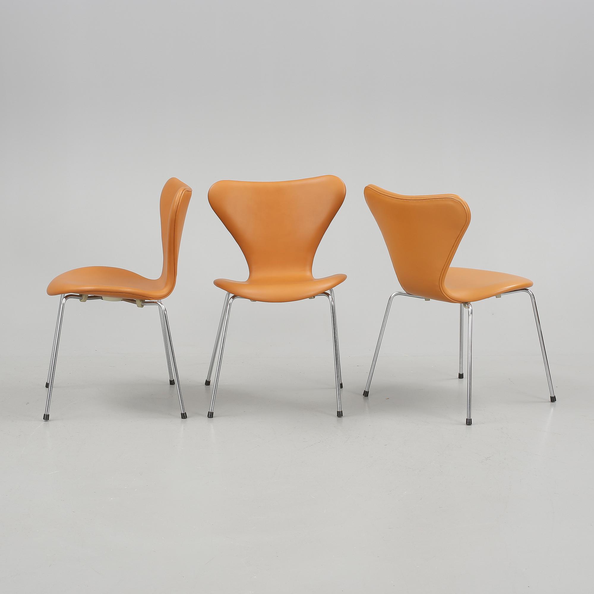 STOLAR, 3 st, "Sjuan", Arne Jacobsen, Fritz Hansen.
