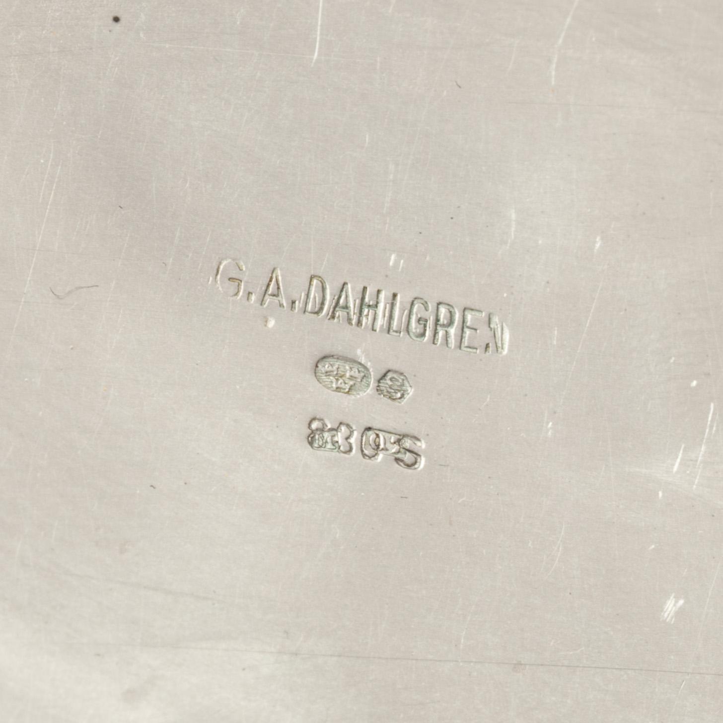 KAFFESERVIS, 3 delar, silver 830/1000, importstämplar G A Dahlgren, Malmö, 1918. Total vikt c:a 970 g.