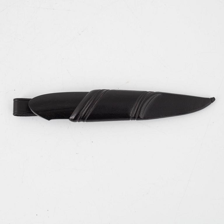Gunnar Momcilovic, knife, signed.