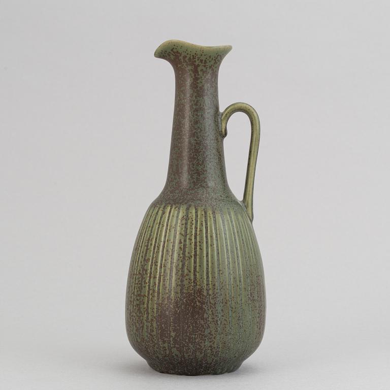 Gunnar Nylund, a set of six stoneware bowls, two miniature vases and a vase for Rörstrand.