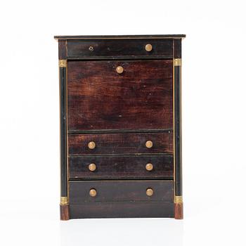 Chiffonier in miniature, second half of the 19th Century.