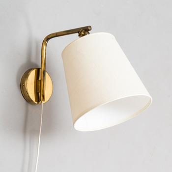 Paavo Tynell, vägglampa, modell 9443 Taito 1900-talets mitt.