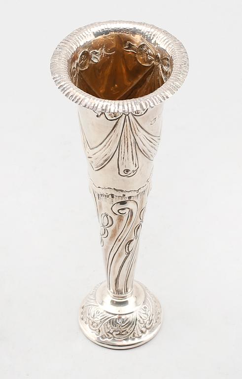 VAS, silver, Gibson & Langman, London 1897.