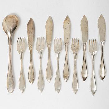Cutlery, 11 pieces, silver, “Svensk spets”, including E Möller, Malmö, 1918.