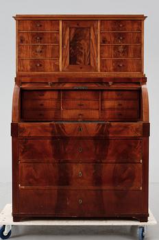 SKRIVBYRÅ. Empire, 1800-talets mitt.