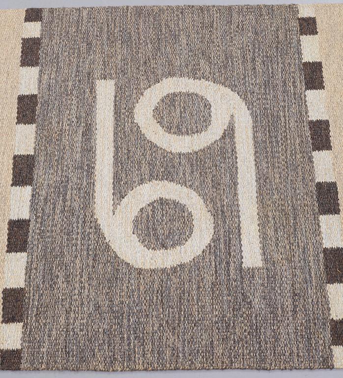 Agda Österberg, GALLERIMATTA, avkortad, rölakan, ca 463 x 89,5 cm, vävd signatur AÖ.