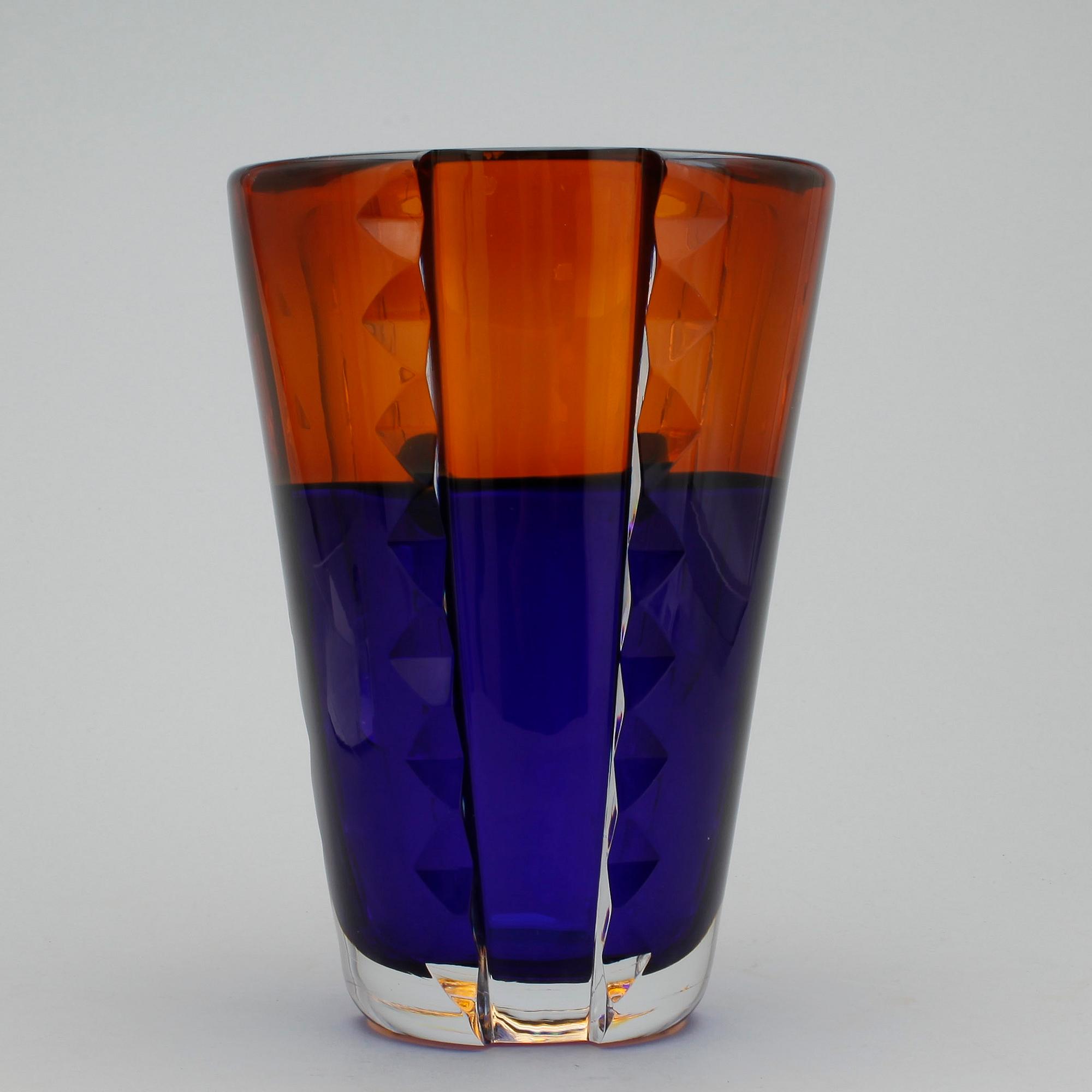 VAS, glas, Erika Lagerbielke, Orrefors, numrerad och signerad.