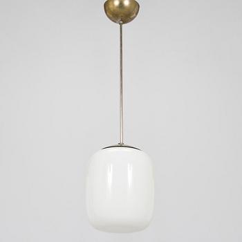 Paavo Tynell, a mid-20th century '1602/1685' pendant light for Idman.
